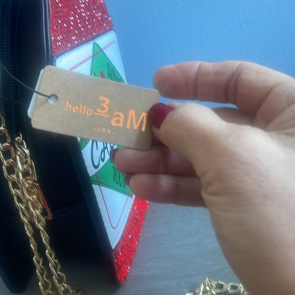 Spicy  hot sauce, bag with gold chain - Picture 4 of 11